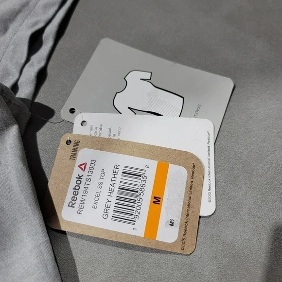 Reebok NEW Women's Scoop Neck Dri Gray Heather Excell Athletic Top M - Picture 2 of 11